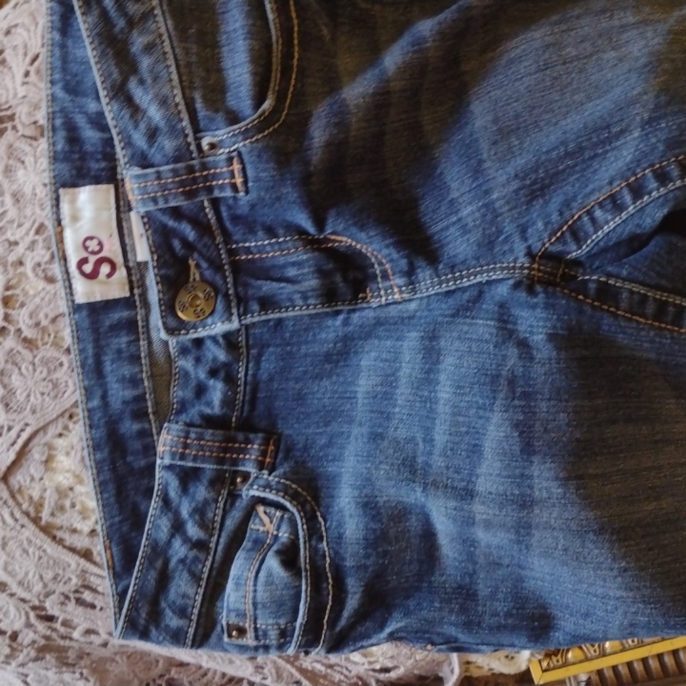 WOMANS CROP JEANS